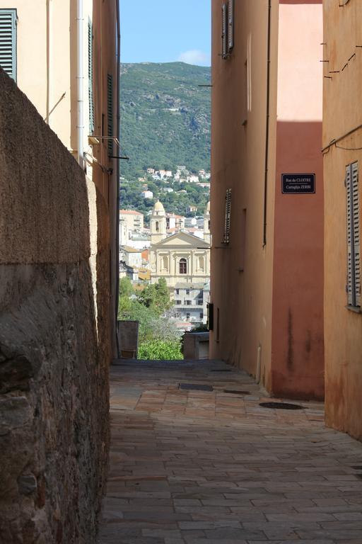 Ferienwohnung Casa Mantinum Au Coeur De La Citadelle Bastia  Exterior foto
