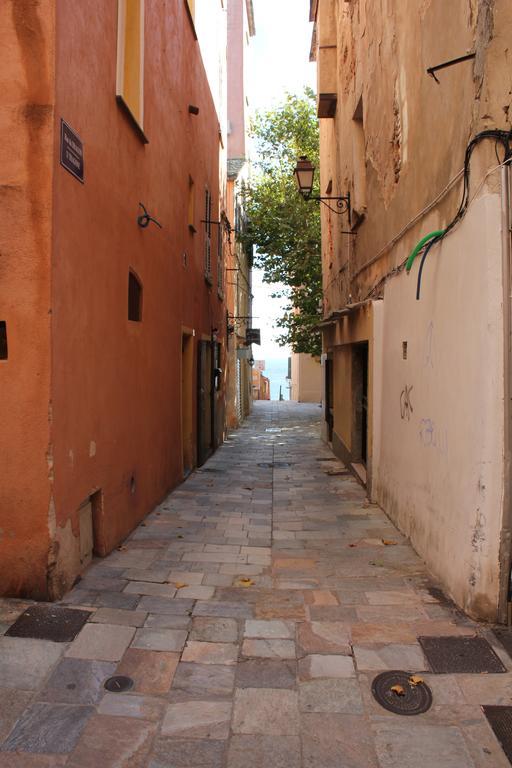 Ferienwohnung Casa Mantinum Au Coeur De La Citadelle Bastia  Exterior foto
